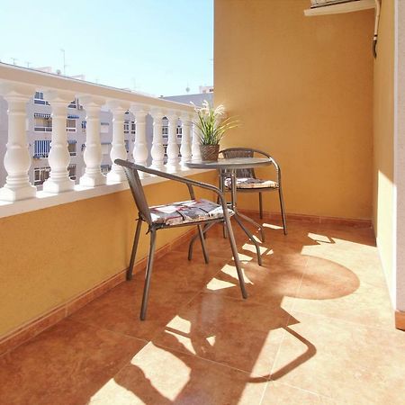 Appartement Zoa Happy Vacations à Torrevieja Extérieur photo